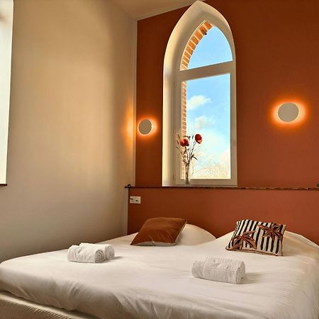 Hotellerie De L'Abbaye Bellegarde-Sainte-Marie Eksteriør billede